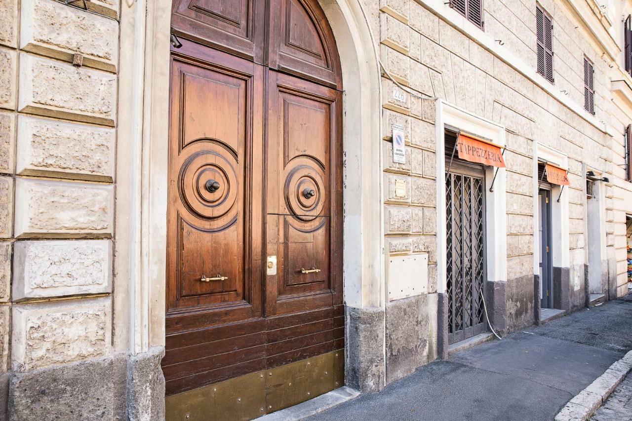 Gh Colosseum Ρώμη Εξωτερικό φωτογραφία